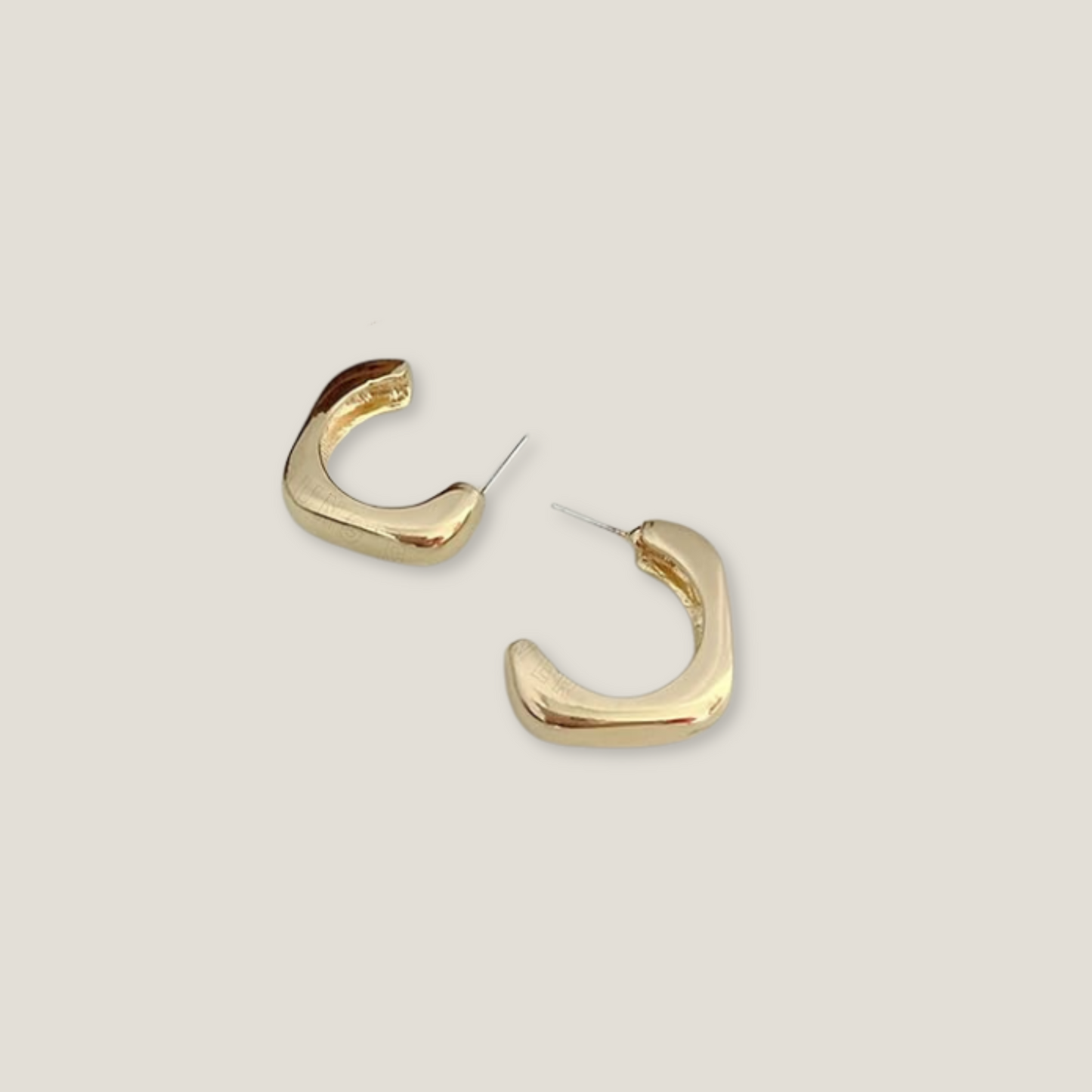 Chunky Gold Curve Hoops