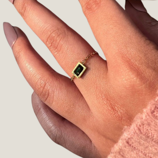 The Envy Link Ring