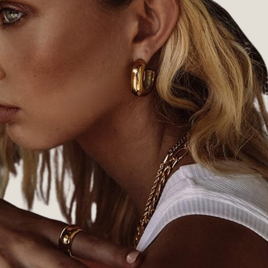 Chunky Gold Curve Hoops