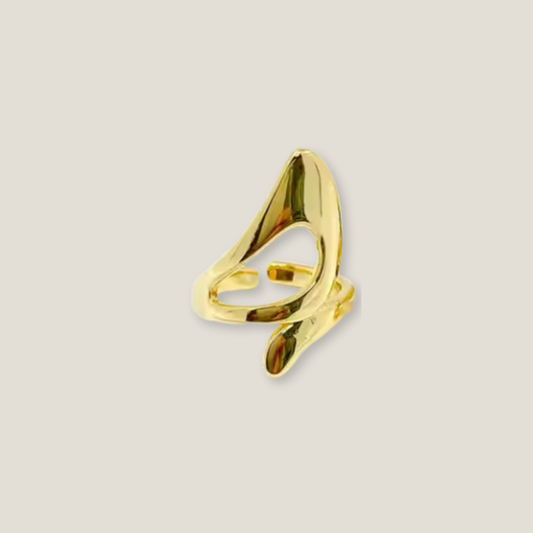 Artistic Abstract Ring | 18K Gold Plated