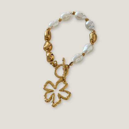Pearl & Clover Charm Bracelet | 18K Gold Plated