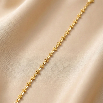 Minimalist Cross Link Chain Anklet